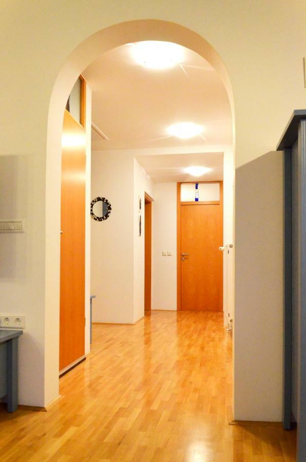 Apartment Galerija رادوفيتْسا المظهر الخارجي الصورة